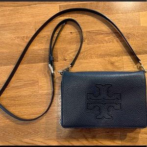 Tory Burch Harper crossbody wallet